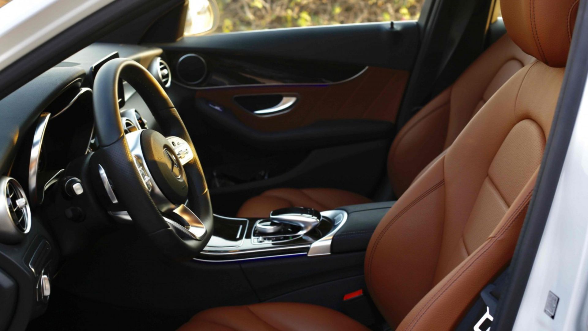 MERCEDES C200 2019