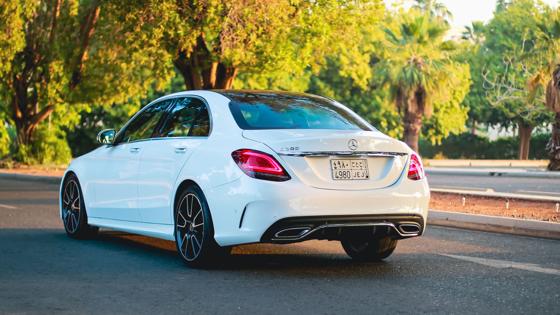 MERCEDES C200 2019