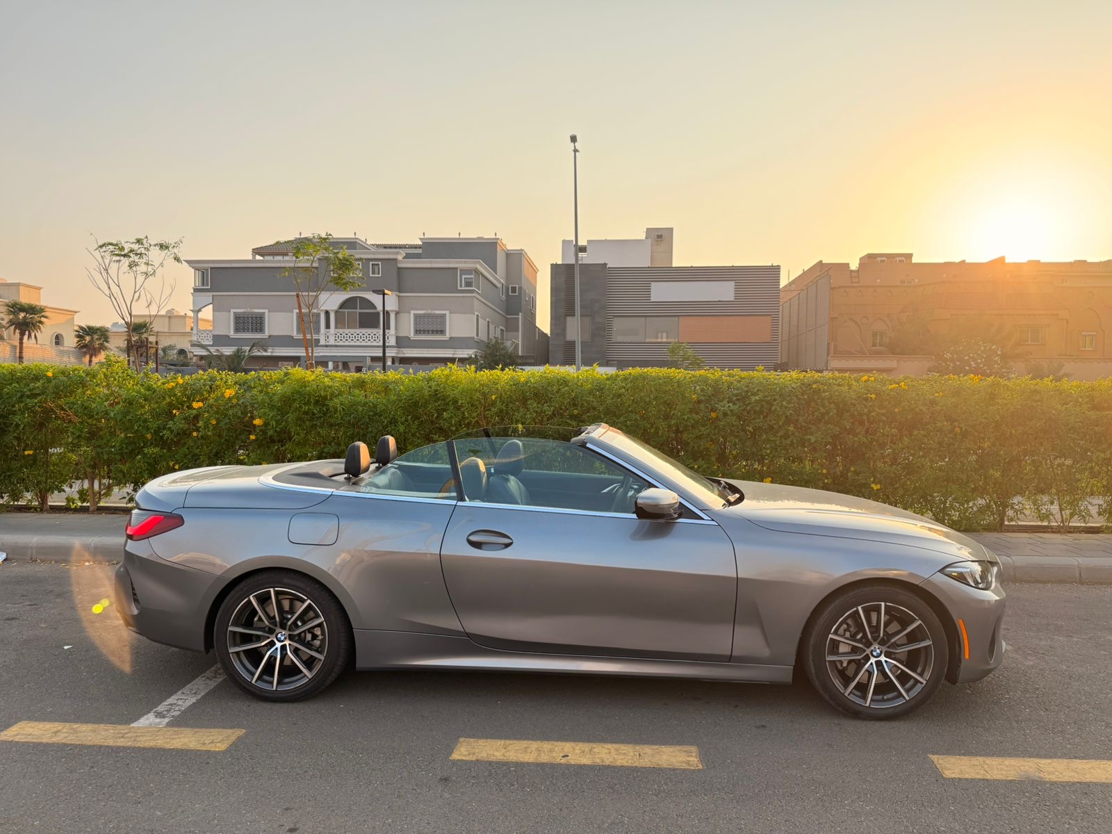 BMW 430i Convertible 2025